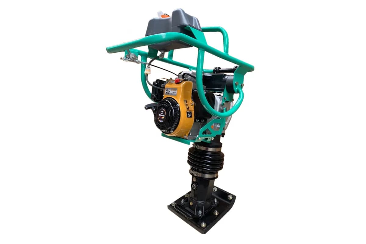 Вибротрамбовка бензиновая GIKS RM70D