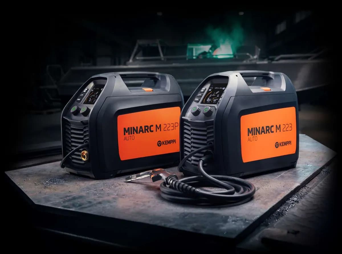 Инверторный полуавтомат Kemppi Minarc M 223, MIG, ток до 220А, однофазный 110-230В, вес 11кг, проволока 0.6-1.2мм